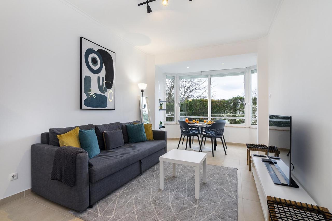 Whome Peaceful Alges Family Home Away From City Noise Lisbon Exterior photo