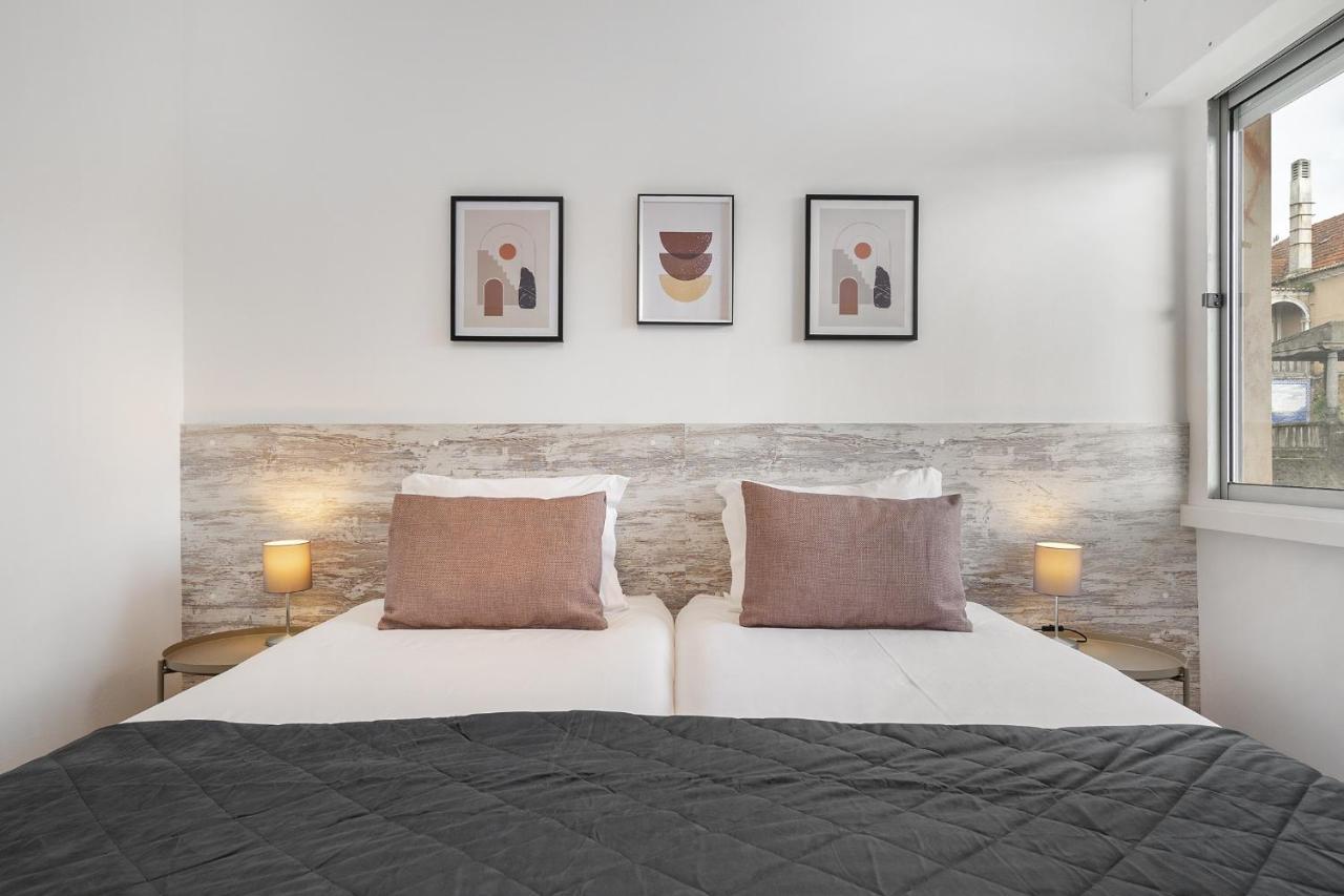 Whome Peaceful Alges Family Home Away From City Noise Lisbon Exterior photo