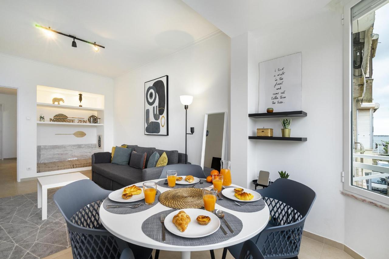 Whome Peaceful Alges Family Home Away From City Noise Lisbon Exterior photo